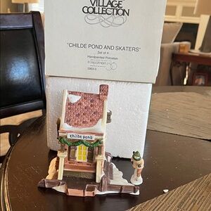 Department 56 Childe Pond House with one Skaters